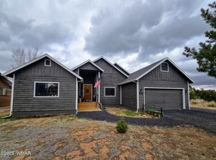 2218 Sitgreaves Dr, Overgaard, AZ 85933