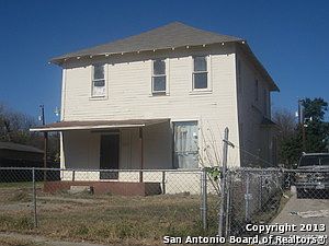 2nd image of 3109 Morales St
