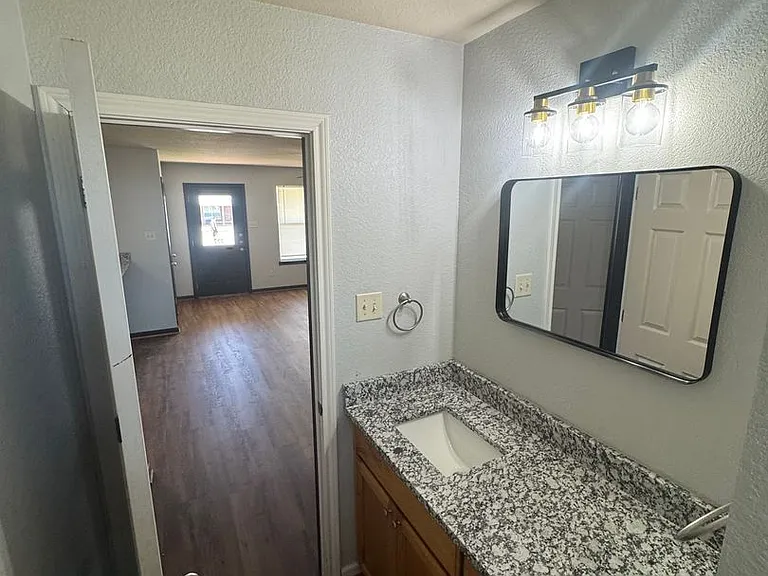 418 County Road 428 — Photo 16