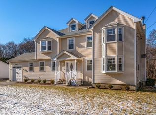 18 Sunset Rd, Winchester, MA 01890