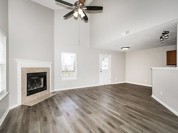 5th image of 1178 Kenwood Dr