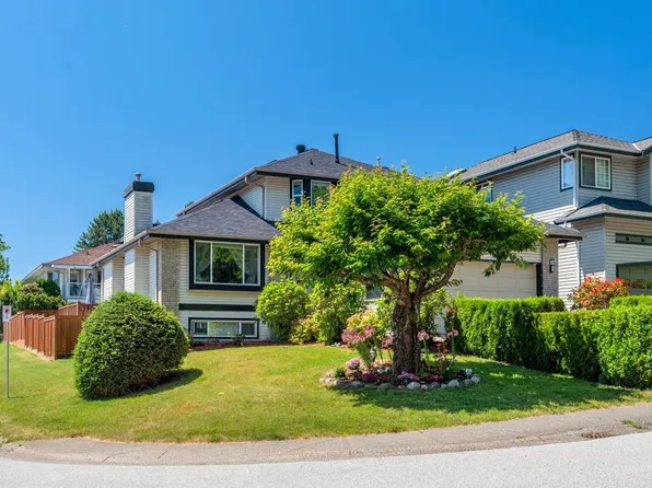 2618 Fortress Dr, Pt Coquitlam, BC V3C 6A9