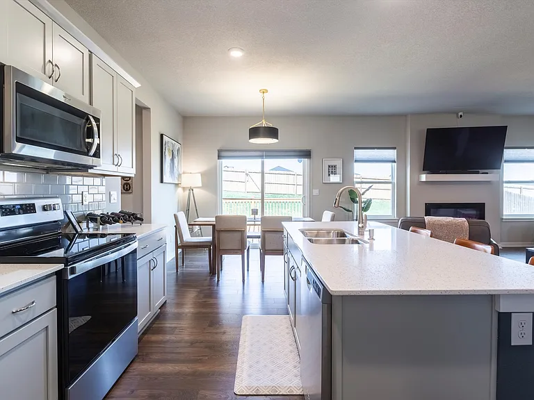 6420 Kyla Dr — Photo 8
