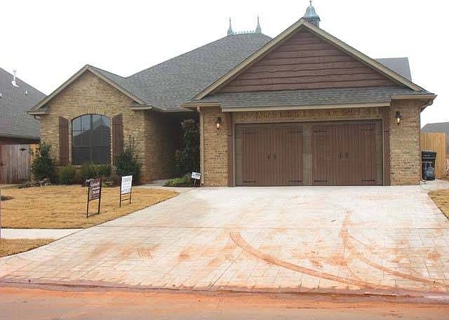 1st image of 1000 Kelsi Dr