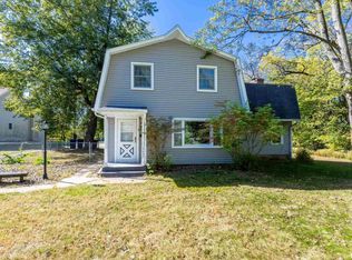 3437 14th St, Moline, IL 61265