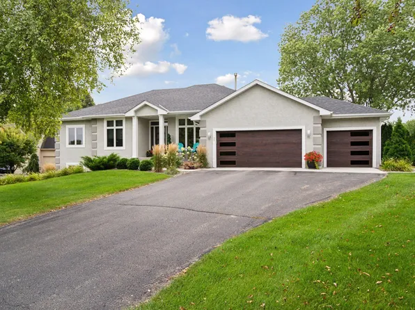 55 Fairway Ridge Dr, Mound, MN 55364