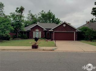 1416 Salem Ave, Edmond, OK 73003