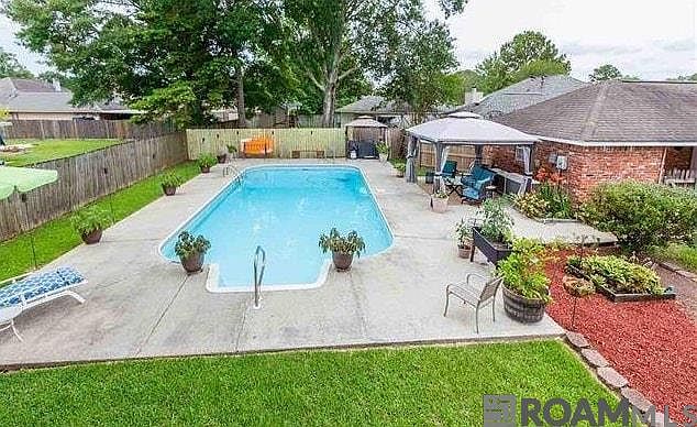 1st image of 16424 Missionary Ridge Ave