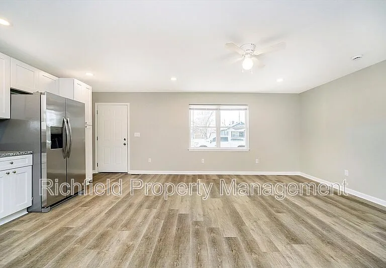 416 S Hamilton Ave #A — Photo 6