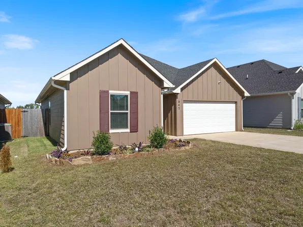 347 Preston Rd, Mabank, TX 75147