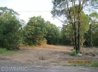 4140 White Rd, Muskegon, MI 49442