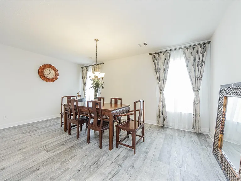15406 Easton Gate Ln — Photo 10