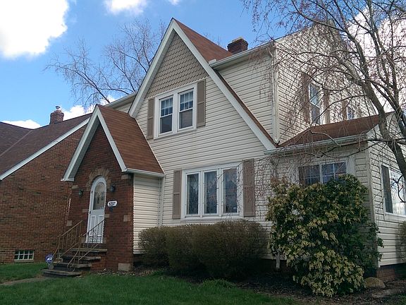 3rd image of 5897 Chestnut Hills Dr