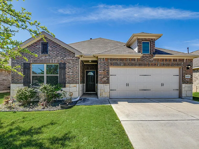 11817 Comedero Way — Photo 2