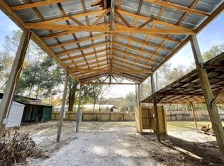 132 SW Walnut Pl, Fort White, FL 32038