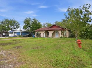 2542 Avenue F #3, Ingleside, TX 78362