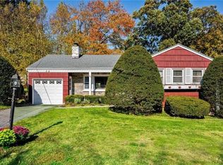 58 Ridgeway, White Plains, NY 10605