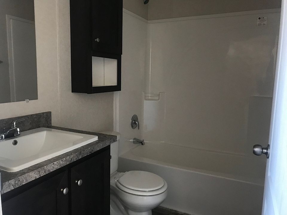 2nd image of 541 Mariway Cir