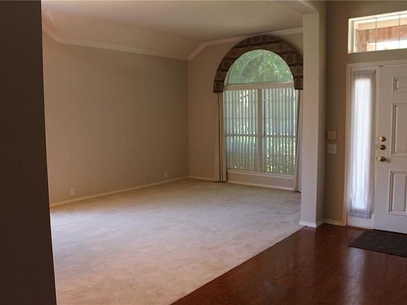 3rd image of 7909 Aqua Vista Dr
