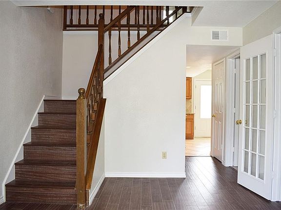 3rd image of 4133 Heartstone Dr