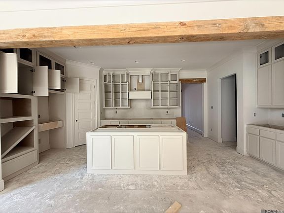 3rd image of 8643 Greenbrier Cove Rd