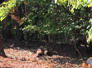 5240 Laurel Ln, Gainesville, GA 30506