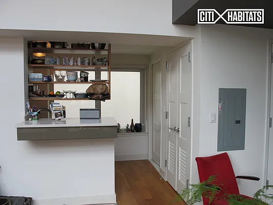 Rented by Citi Habitats | media 63