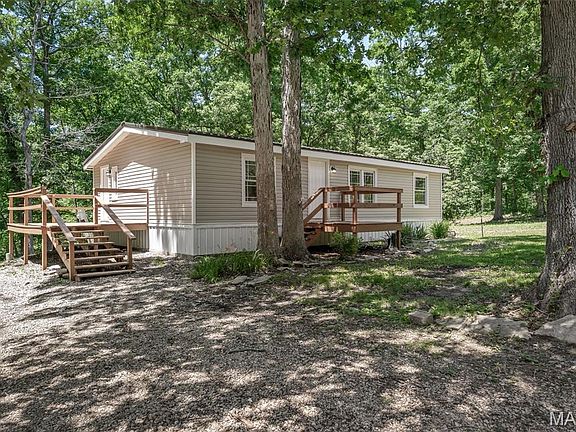 2nd image of 23857 Alberta Dr