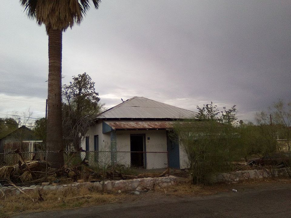 1st image of 584 N Utah Ave