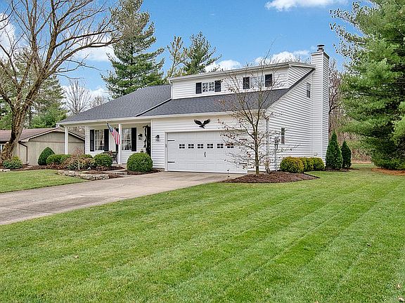 3rd image of 1371 Amesbury Dr