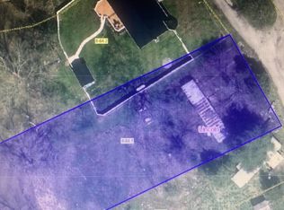 Old N&w Railroad Rd, Genoa, WV 25517