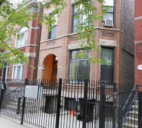 2nd image of 1249 N Artesian Ave APT 3