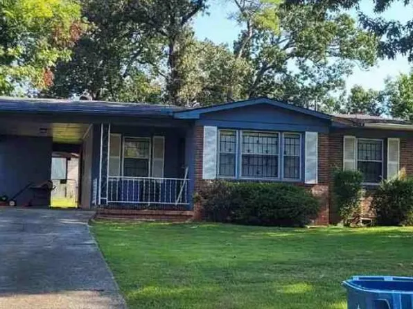 1109 Carol Cir, Midfield, AL 35228