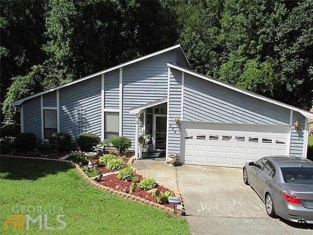 2nd image of 445 Park Ridge Cir