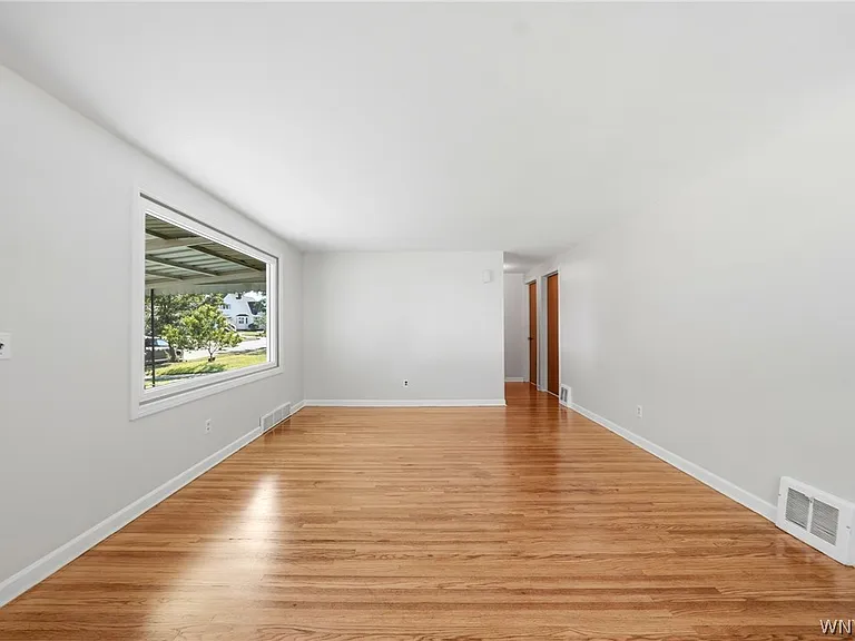 66 Cleveland Dr — Photo 6