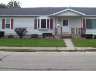 1105 4th Ave, Sterling, IL 61081