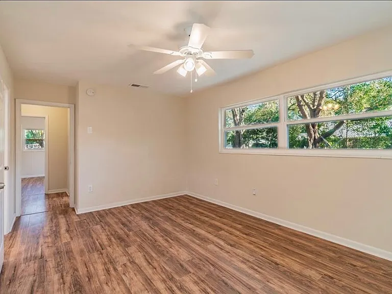 9450 W Green Bay Ln — Photo 10