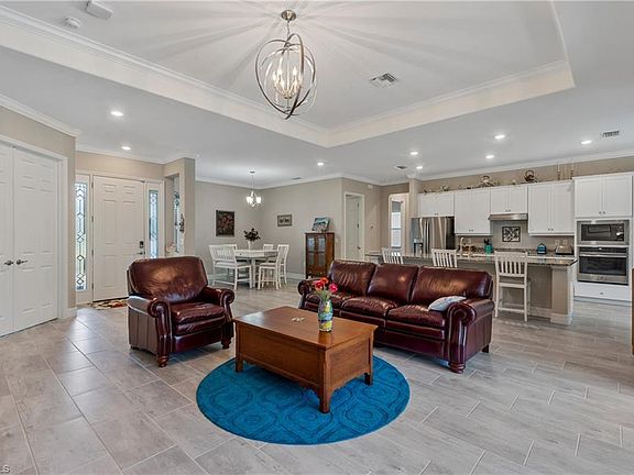 5th image of 3012 Celadas Ct