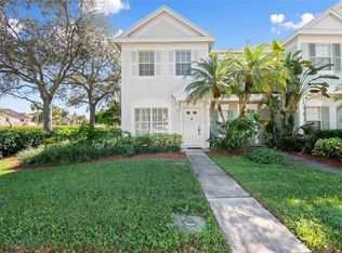 11000 Middle Golf Ct, Fort Lauderdale, FL 33321