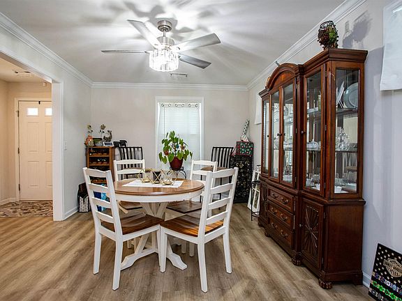 2nd image of 30 Shoal Ct