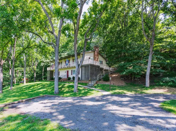 110 McCormick St, Lexington, VA 24450