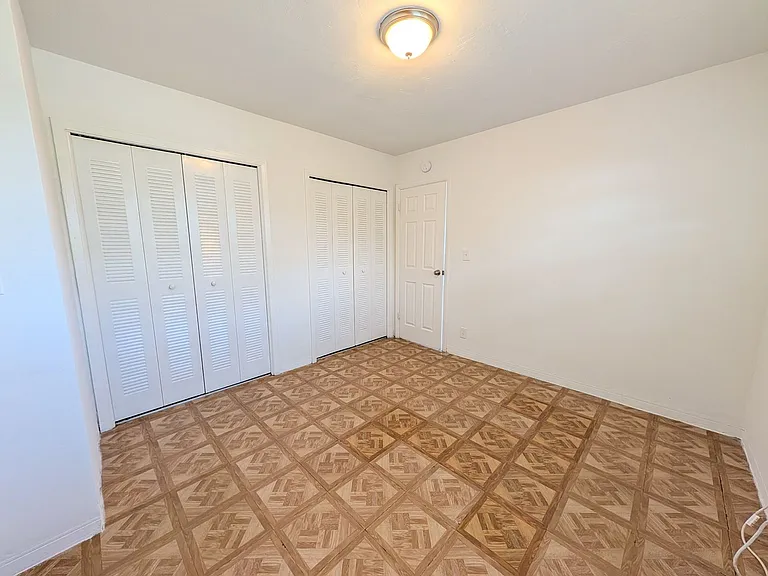2111 Roosevelt St — Photo 15