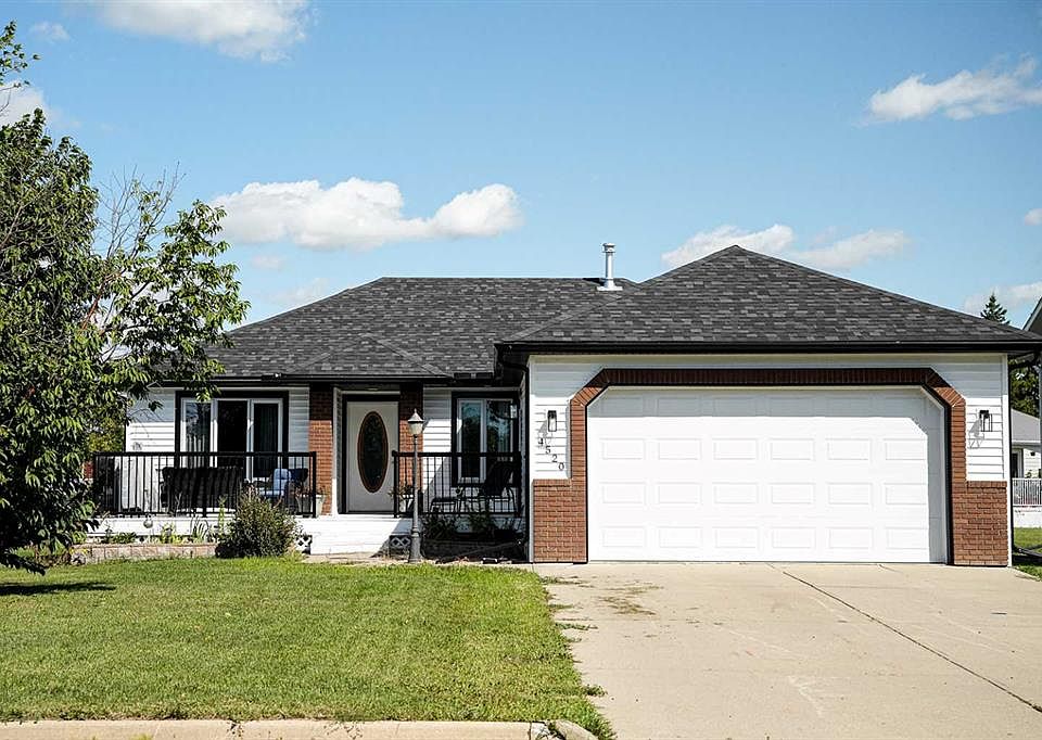 1st image of 4520 SW 48th Ave
