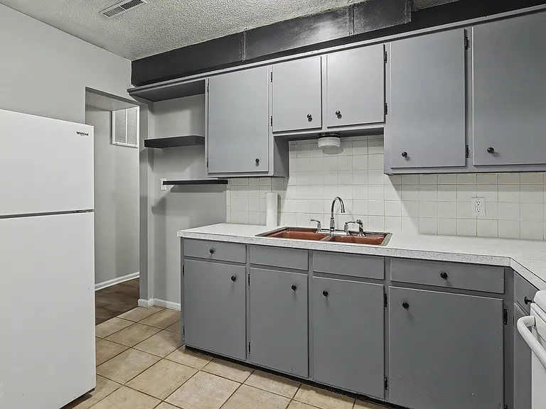 600 S Missouri Ave #2 — Photo 7