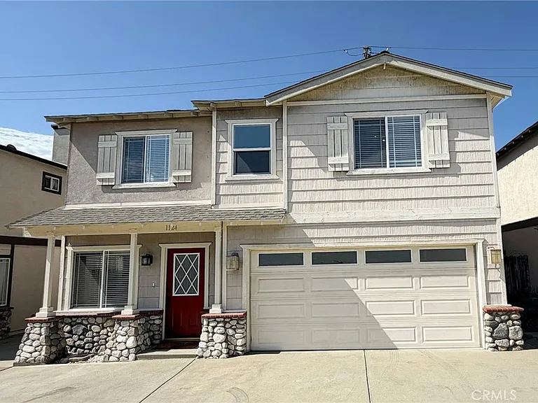 1124 S Mayflower Ave — Photo 1