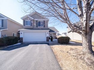 3292 Century Dr, Hastings, MN 55033