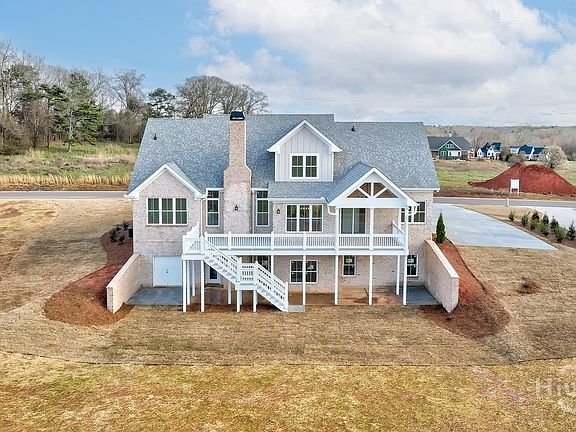 3rd image of 1934 Malcom Estates Drive