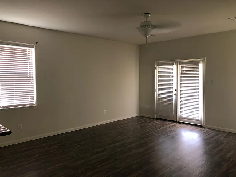 30826 W Lost Creek Blvd — Photo 7