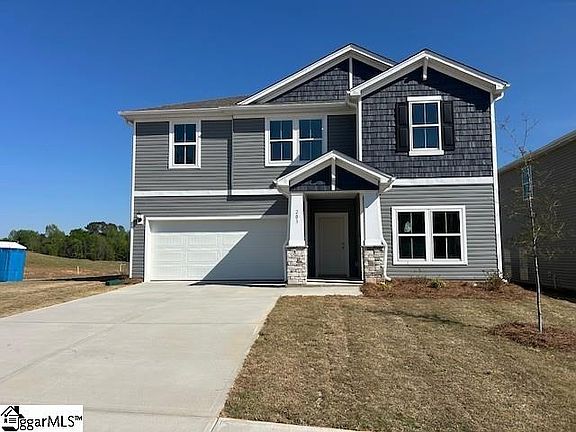 2nd image of 203 Gumwood Cir