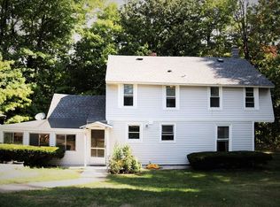15 Mount Paul Rd, Tyngsboro, MA 01879